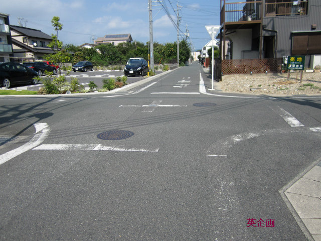 前面道路です。